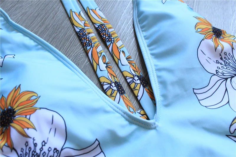 One piece swimsuit (21)
