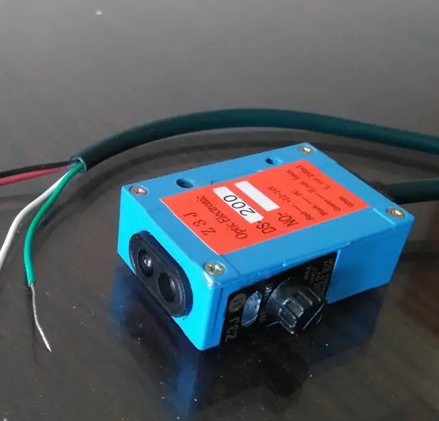 

FREE SHIPPING Diffuse reflection photoelectric sensor 12-24v human body vehicle small angle 0.2-2M proximity sensor switch