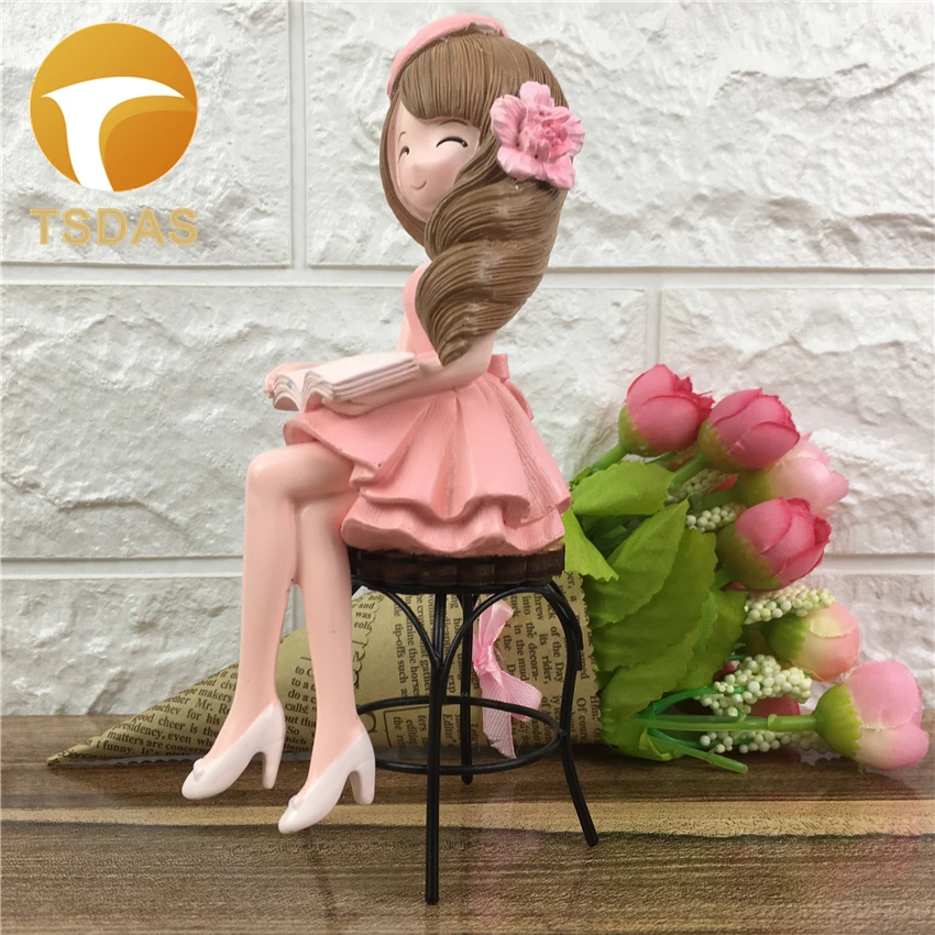 Details about   Miniature Beauty Girl With Chair Resin Crafts Ornament Dolls bedroom decoration 