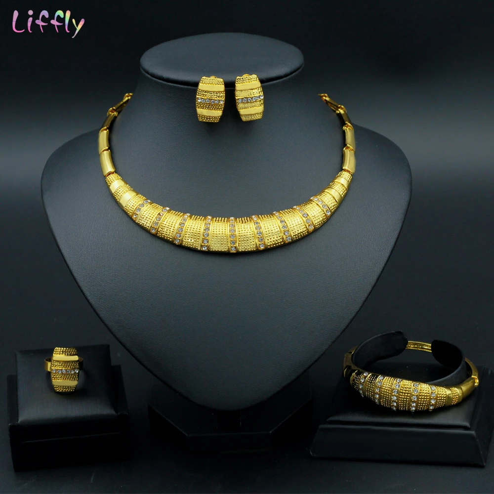 

Dubai Jewelry Sets for Women Gold Necklace Earrings Studs Ring Yellow Gold Bangle Quality Wedding Jewellery Royal Lady Design