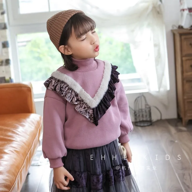 

Children's clothing set 2018 winter new girls round neck plus velvet thick sweater children's mesh stitching two-piece