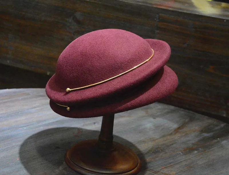 QDKPOTC брендовый качественный женский берет осень зима фетровые шляпы металлическое Кольцо Элегантная Банкетная шерстяная фетровая шляпа - Цвет: burgundy