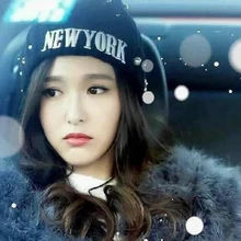 2015 New Style Korean Autumn Warm Fashion Resin Woolen Yarn Knitted Cap Hat Star Gorro Macka Red White