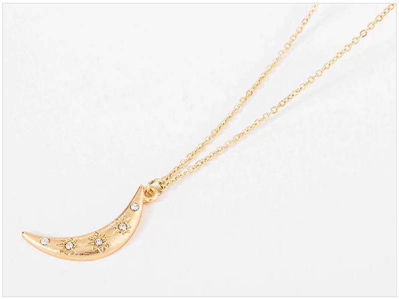 Moon Necklace (1)