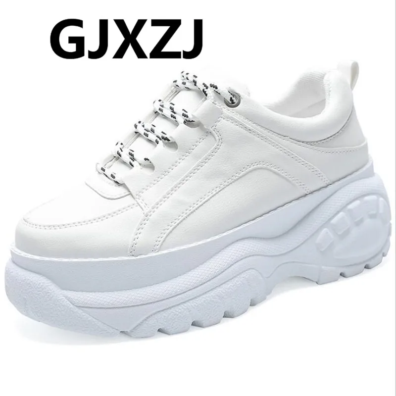 

Outdoor soft bottom breathable comfortable casual spring new bright wear-resistant tire bottom casual shoes