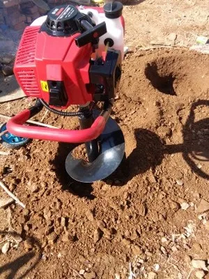 71CC Hole Digger 30cm Earth Auger Petrol Driller Fence Borer Engine Drilling and Digging Machine for Tree Planting 71CC Hole Digger 30cm Earth Auger Petrol Driller Fence Borer Engine Drilling and Digging Machine for Tree Planting