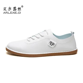 

2019 Fashion Men Vulcanized Shoes Leisure Male White Shoes Non-slip Hard-wearing Footwears Flats Lace Up Sneaker Tenis Masculino