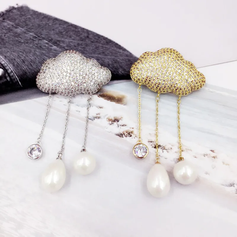 

Luxury Zircon Simulated Pearl Cloud Brooches Women Men Shirt Dress Fashion Collar Pins Jewelry Korean Tassel Brooch Wedding