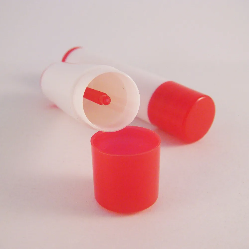 50PCS 0.15oz Lip Balm Container White Bottle & Red Cap Chapstick Tube (819)in Refillable