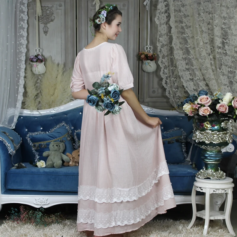 NIGHTGOWN (1)