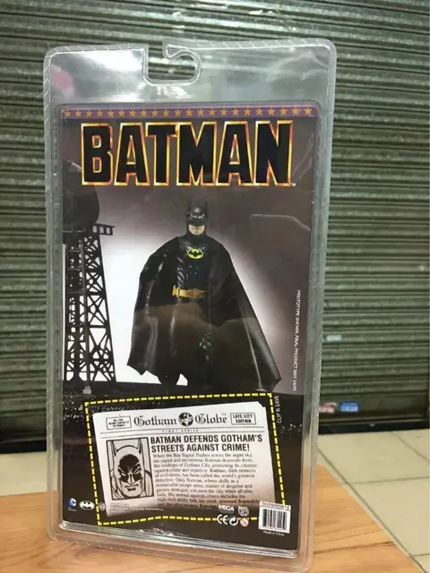 NECA 1989 Batman Michael Keaton 25th Anniversary PVC ...