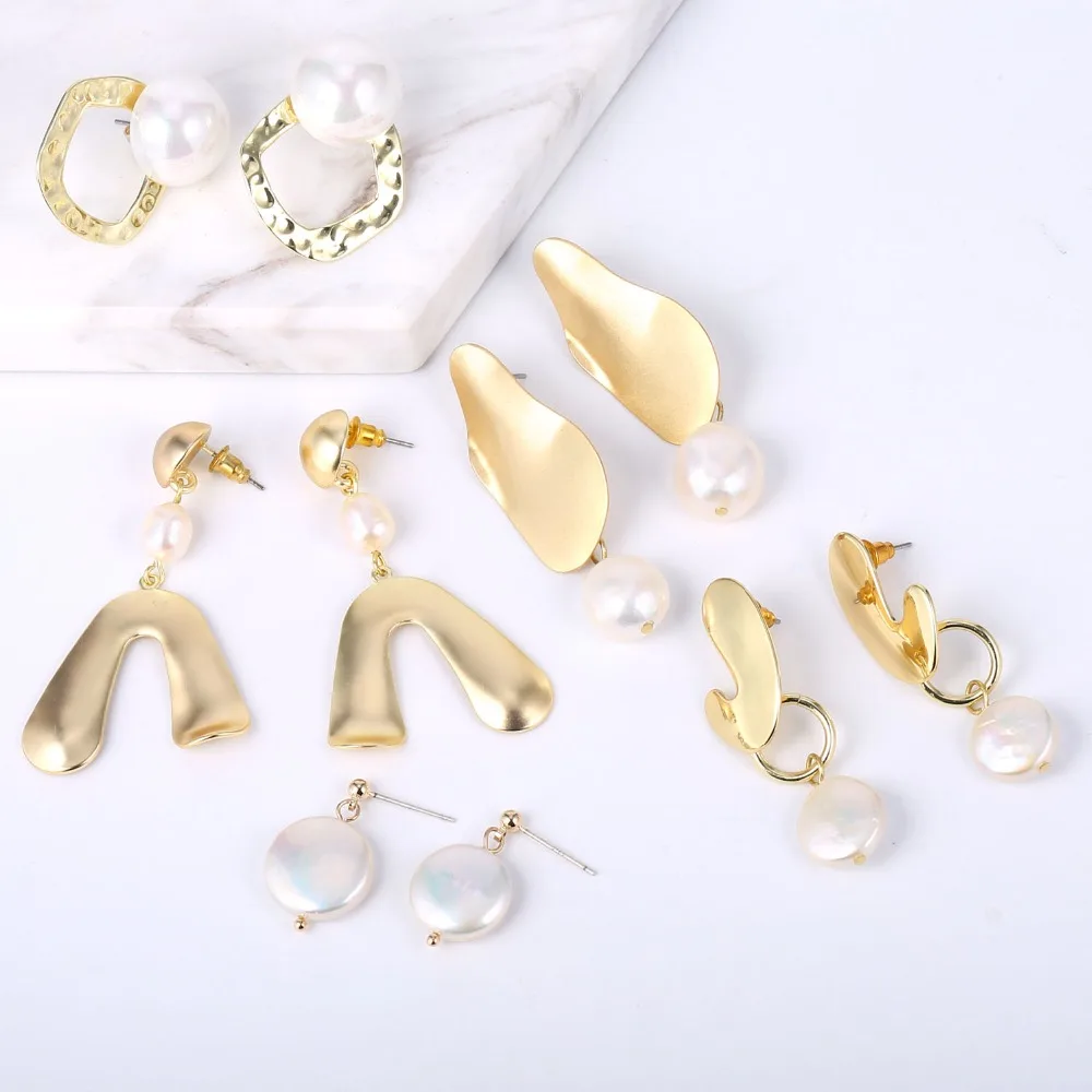 Pearl-Earrings-Metal-Gold-Geometric-Irregular-Natural (3)