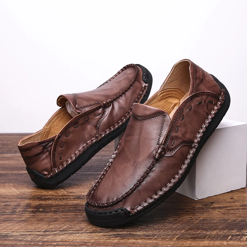 Мужская обувь для вождения, мужские лоферы из натуральной кожи, модные мягкие дышащие мокасины ручной работы на плоской подошве, обувь без шнуровки, 38-48