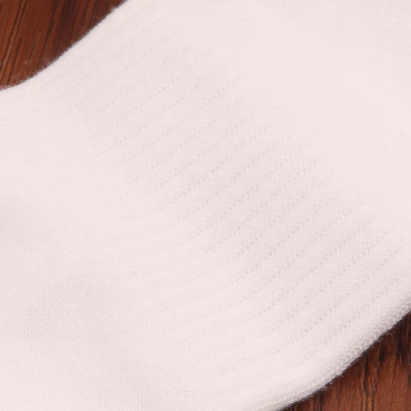 2111839521_2105399805