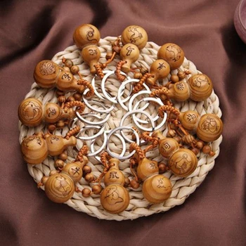 

100pcs/Lot Wood Gourd Keychain Cucurbit Animals Keyring Twelve Chinese Zodiac Signs Key Chain Protection Bless Lucky Key Ring