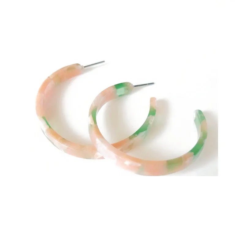 

Free Shipping New Simple Design Mixed Color Sweet Resin Elegant Earring