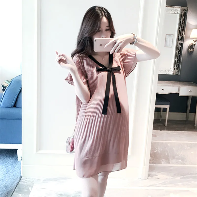 New Summer Pleated Expectant Mother Casual Lace Dress Loose Maternity Dress Chiffon Stitching Pregnant Women Clothes Lavender New Summer Pleated Expectant Mother Casual Lace Dress Loose Maternity Dress Chiffon Stitching Pregnant Women Clothes Lavender