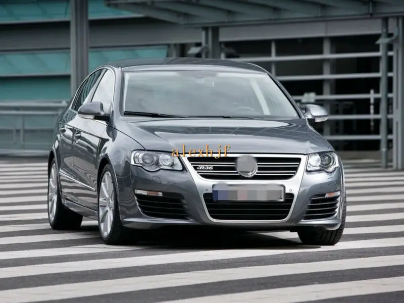 Volkswagen-Passat_R36-2007