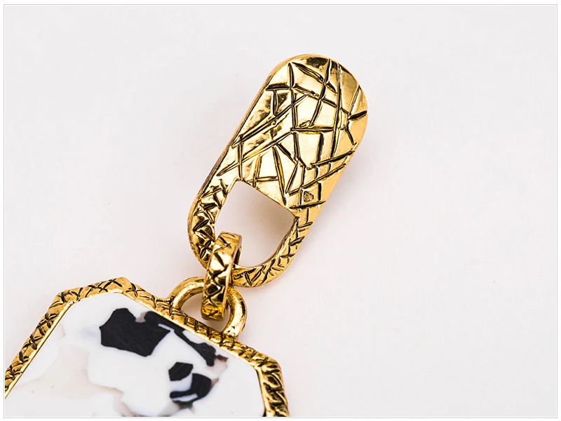 White Marble Square Earrings  (4)