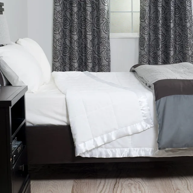 Down Quilt Blanket Duvet With Satin Trim 100 Cotton Queen 90 96 Down Quilt Blanket Duvet With Satin Trim 100 Cotton Queen 90 96