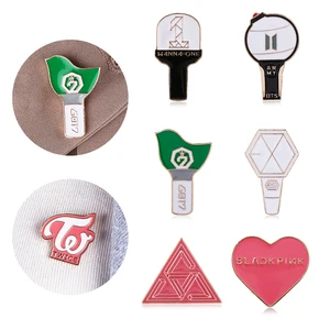 2019 Metal K-POP BTS Bangtan Boys Unisex LightStick Enamel pins BLACKPINK TWICE EXO GOT7 WANNA ONE SEVENTEEN LOGO Badges Jewelry 2019 Metal K-POP BTS Bangtan Boys Unisex LightStick Enamel pins BLACKPINK TWICE EXO GOT7 WANNA ONE SEVENTEEN LOGO Badges Jewelry