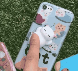 4387802265_2050845085