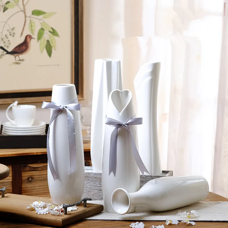 Modern Stylish Geometric Ceramic Vase Creative White Flower Vase Modern Decor Flower Vase Ceramic Wedding Decor Fashion MattVase
