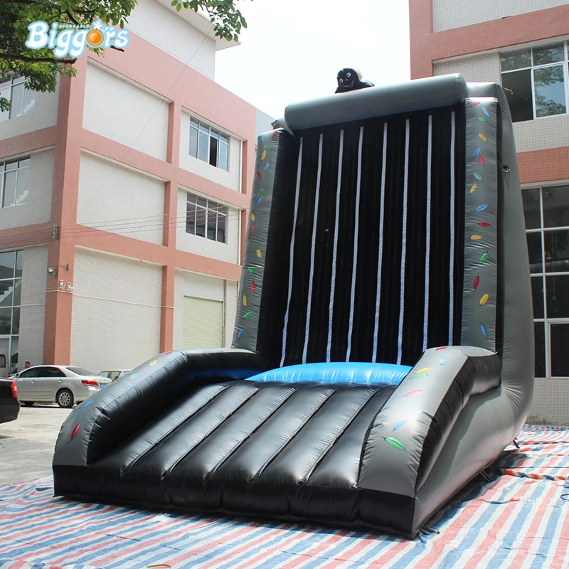 

Factory Price Inflatable Interactive Sport Field Soccer Pitch With Customized Size