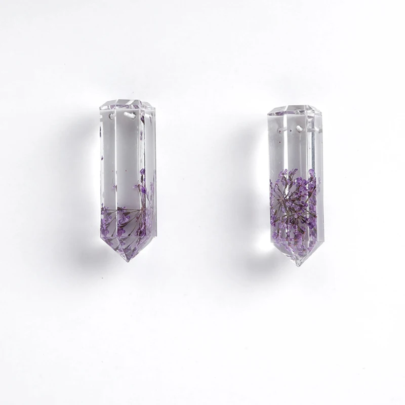 

Personality Korean Stylish Stud Earrings Flower Clear Resin Simple Fashion Elegant OL Lady Bullet Vintage Earring Women Wholesae