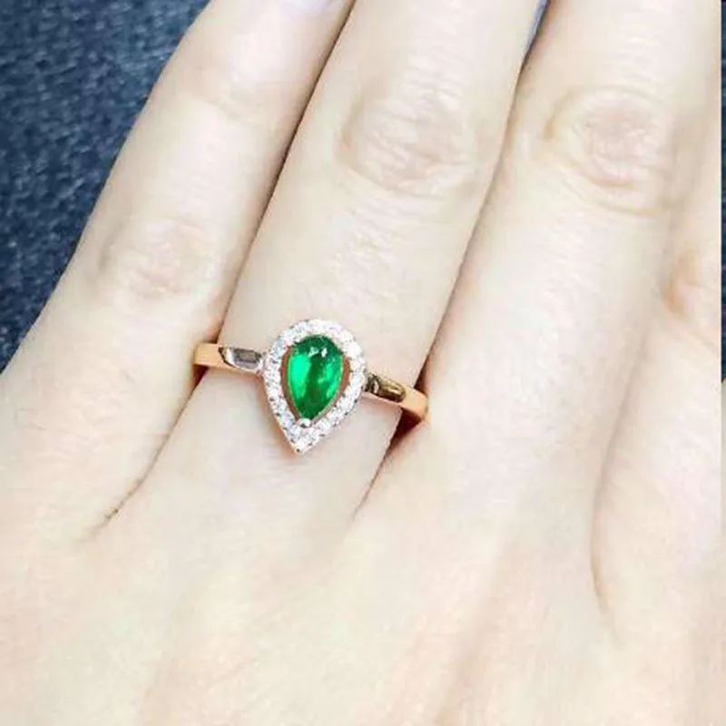 

Real Anillos Qi Xuan_Fashion Jewelry_Colombia Green Stones Fashion Rings_Plated Rose Gold Woman Rings_Factory Directly Sales