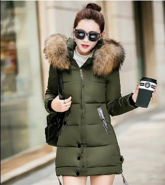 Зимние женские пальто, толстый теплый тонкий пуховик, женское длинное пальто с капюшоном и большим меховым воротником, Корейская версия женской куртки - Цвет: Army Green