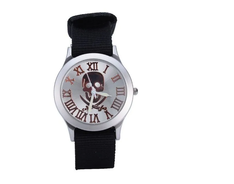 2016 New Army Green Nylon strap Military Quartz Watches Skull Design Luxury Brand Women Dress Wristwatch
