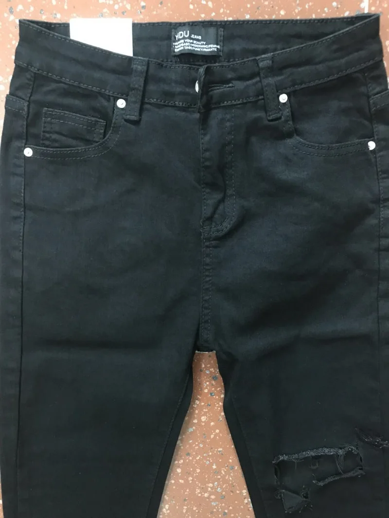 7300 (25)