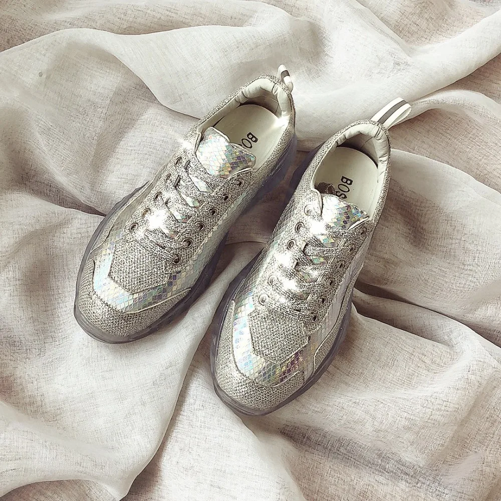 

Weweya New Leather 2019 Diamond Casual Sneaker Women Platform Bling Bling Sneakers Lace Up Thick Bottom Jelly Shoes Woman
