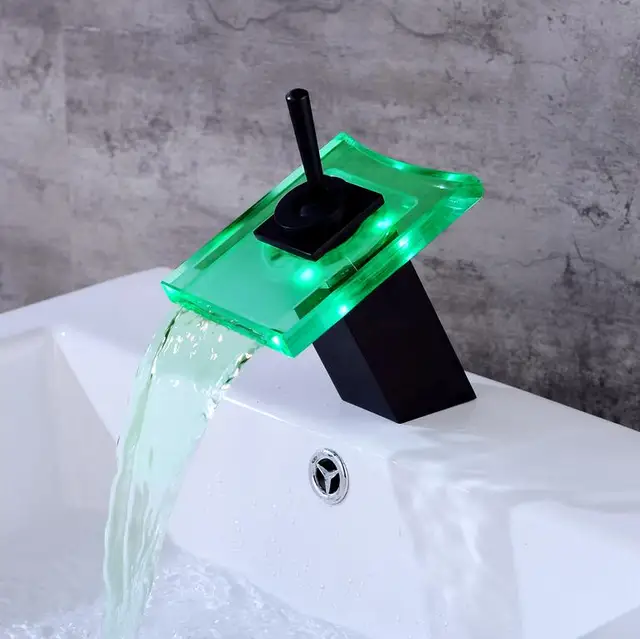 Badkamer Waterval Kraan LED Kraan. zwarte Waterval Messing Wastafel ... Badkamer Waterval Kraan LED Kraan. zwarte Waterval Messing Wastafel ...
