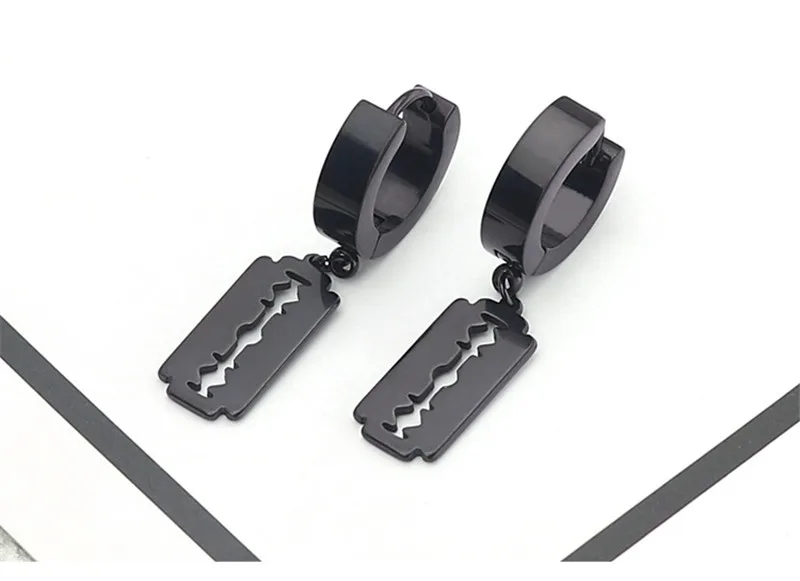 13__10132358648_996853077