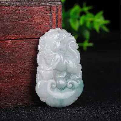 

Natural jadeite Chinese zodiac pendant Zodiac tiger Yu pei necklace pendant for women and men Send a certificate