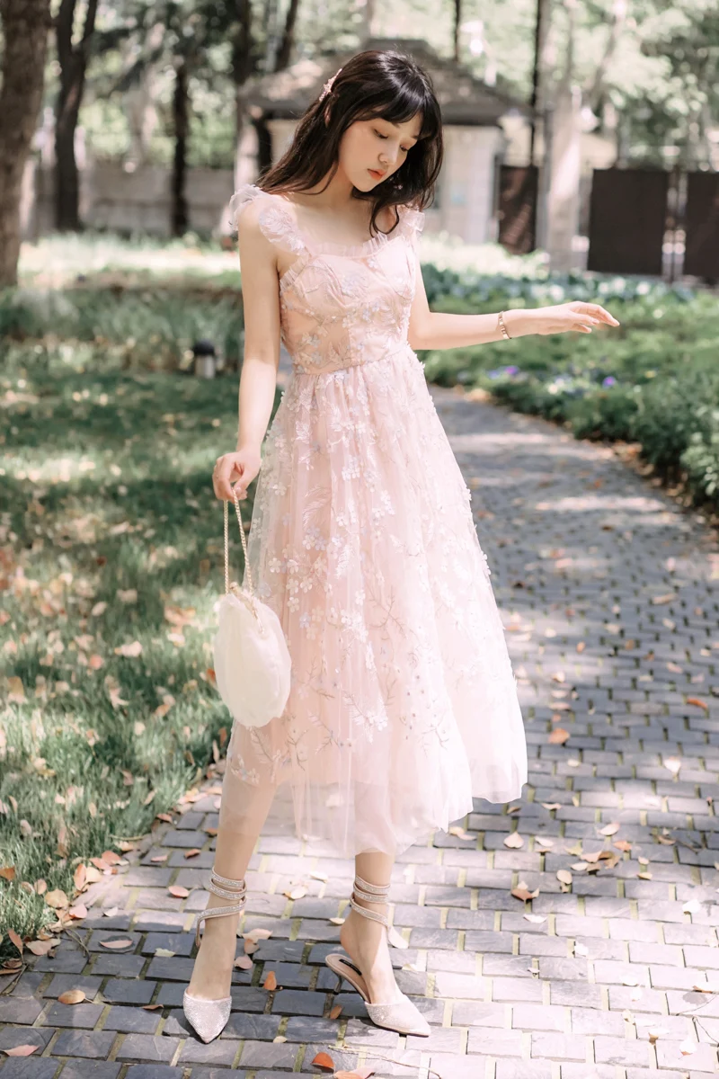 Женское платье Новая мода лето элегантный тонкий Bodycon официальная Вечеринка пляж взлетно посадочной полосы Сексуальная Спагетти ремень