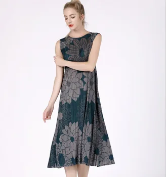 

New Folds Big Brand Design Wrinkle Series Digital Print Dress Miyake Pleated Dresses