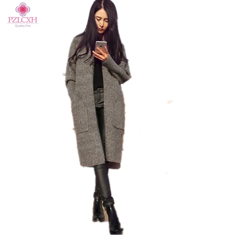 New autumn and winter V collar knitted sweater embroidery