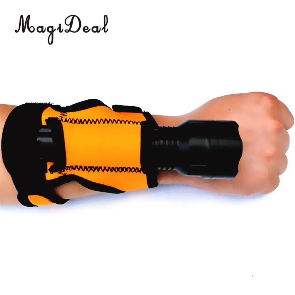 MagiDeal 3mm Neoprene Hand Free Flashlight Light Holder Glove Scuba Diving Dive Underwater LED Torch Mount Holster Equipment