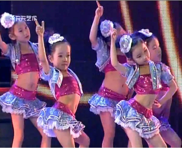 salsa-skirt-2017-Children-ballroom-dresses-dance-performance-costumes-kids-Sequin-jazz-dance-hip-hop-dance (1)