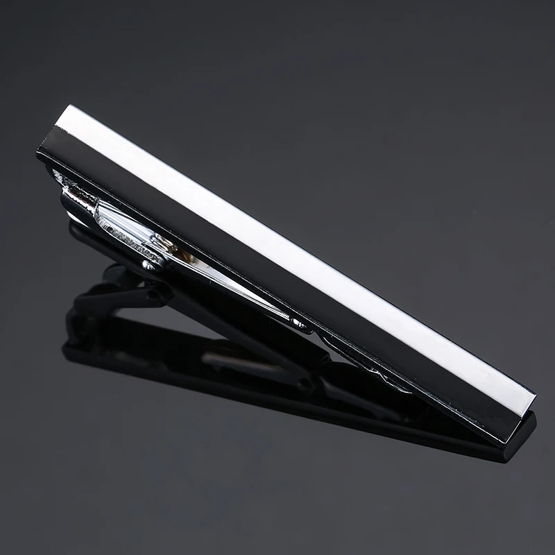 DY New type of brass material classic style black and white tie clip