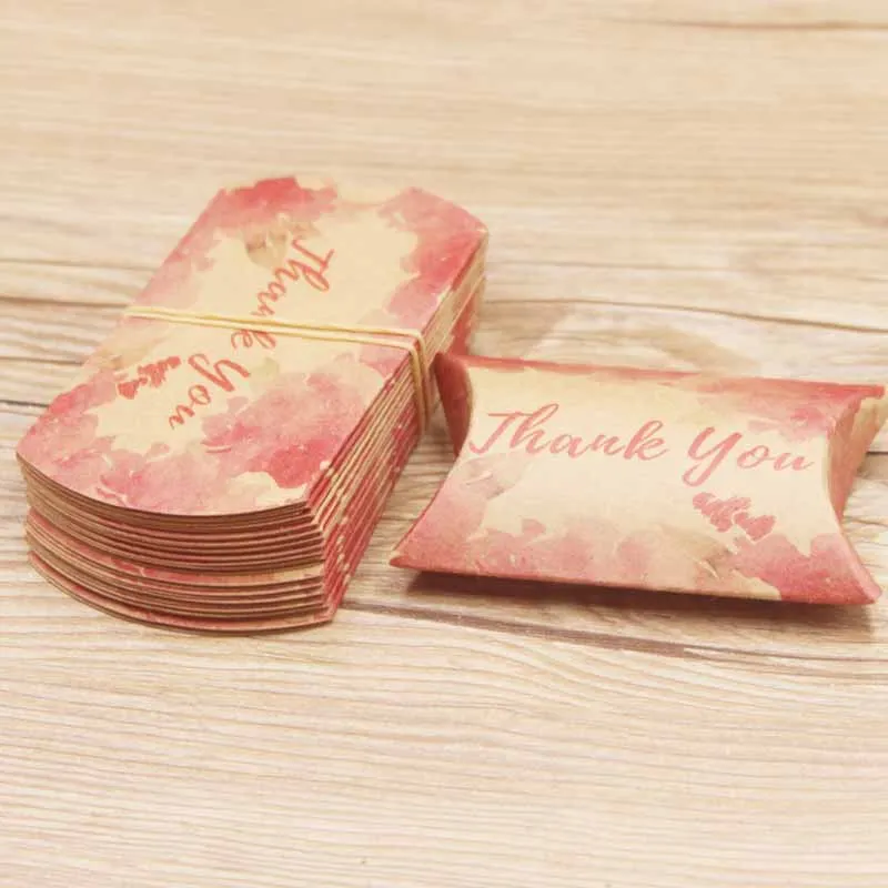 

Feiluan10pcs/set Cute Kraft Paper Pillow Candy Box Wedding Favors Gift Candy Boxes Home Party Birthday SupplyDIY Thank you box