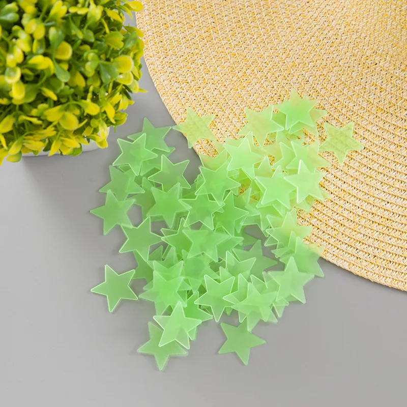 

Wholesale 100 pc/lot Fluorescent stars stickers new decoration stars 3cm luminous stars stickers stereo wall stickers