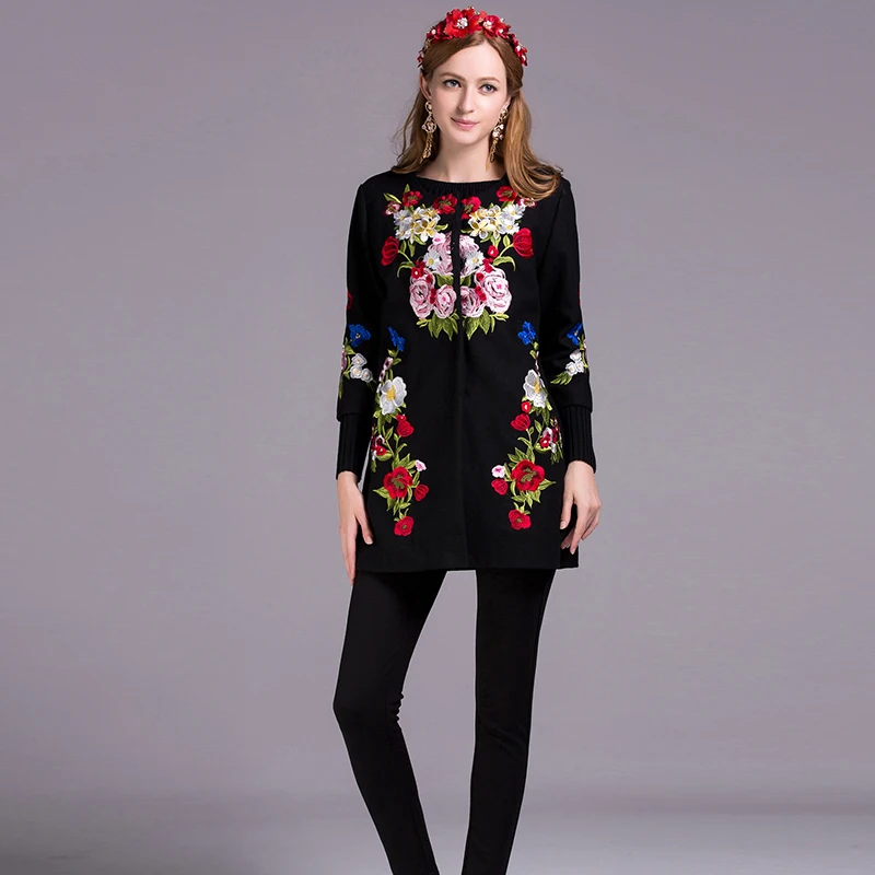 Fashion Coats 2018 New Autumn Winter 3/4 Sleeve Covered Button Flower Embroidery Women High Quality Casual Black Coat