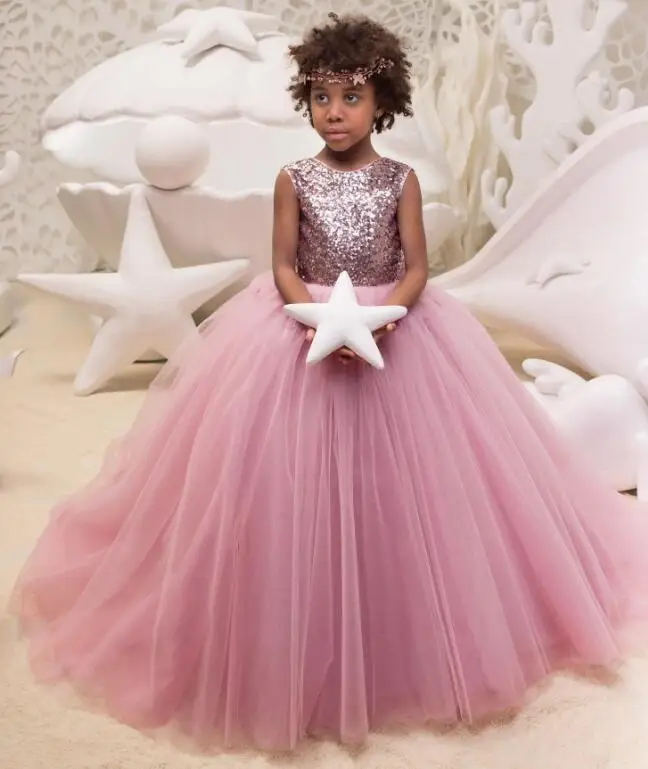 Flower Girl Dresses With Bow Sequins Buttons 3D Flowers Ball Gown First Communion Dress for Girls Customized Vestidos Longo цена Flower Girl Dresses With Bow Sequins Buttons 3D Flowers Ball Gown First Communion Dress for Girls Customized Vestidos Longo цены онлайн
