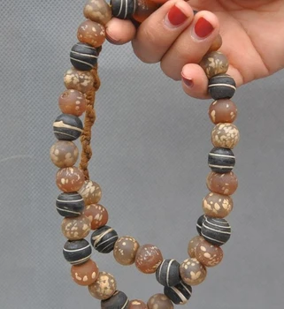 

Collect Old Tibet Buddhism crystal agate Fozhu Pray Prayer Bead Necklaces Amulet