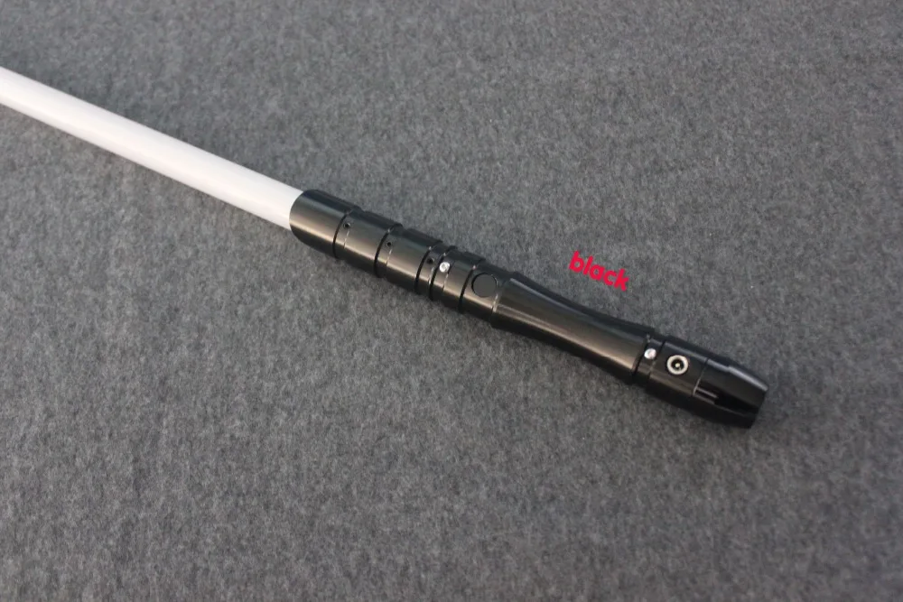 2018 New 1 Pcs Cosplay Lightsaber With Light Sound Led Red Green Blue Saber Laser Metal Sword Toys Birthday Star Kids Gifts Game (11)