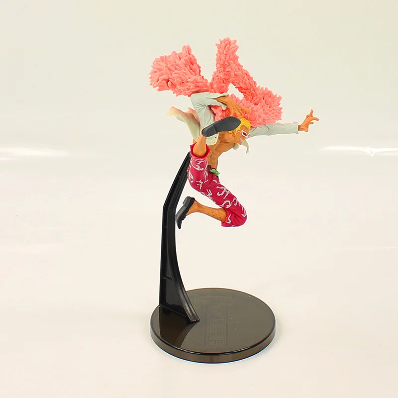 - One Piece Figure